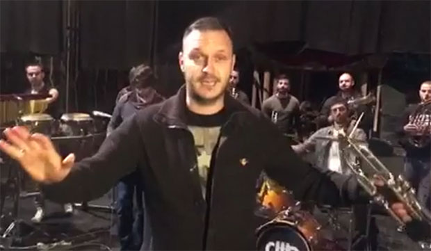 Дејан Петровић спреман за спектакл (ВИДЕО)
